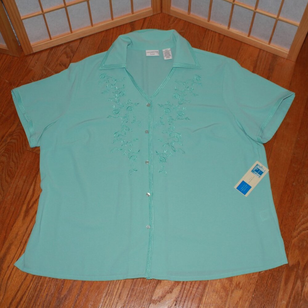 Vintage Covington Woman Embroidered Accent Button Down Shirt